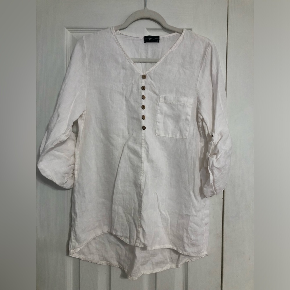 Terzo Millennio made Italy 100% linen womens  medium white blouse button hi low
